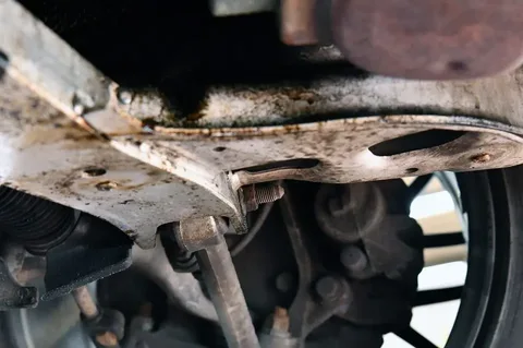 Wahacz i tuleja tylnego zawieszenia BMW serii 1 E87